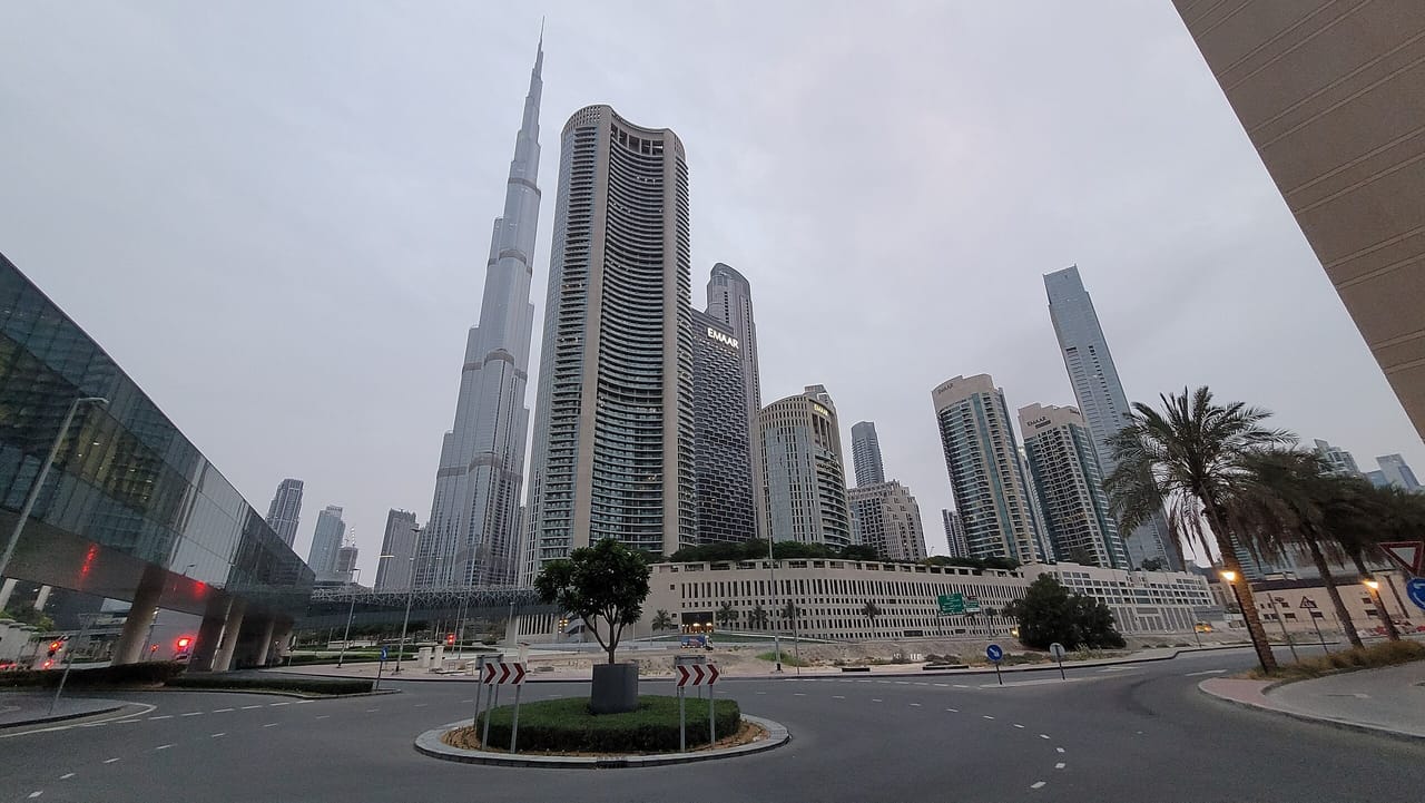 Burj Khalifa illuminated against the night sky
